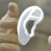 Médicos trasplantan oreja hecha en impresora 3D con células humanas