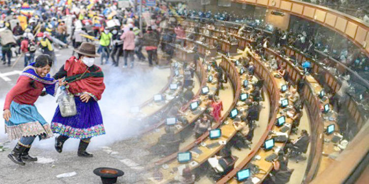 En Ecuador, las calles y la Asamblea Nacional se calientan cada vez más.