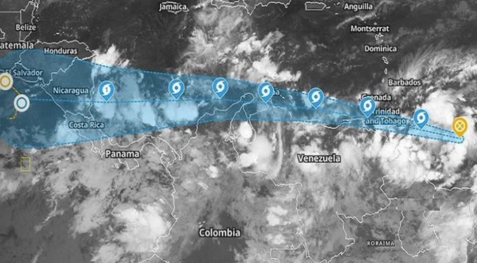 Se debilitó el ciclón tropical que bordea costa de Venezuela