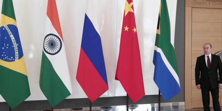 China apoya la entrada de Argentina al grupo de los BRICS
