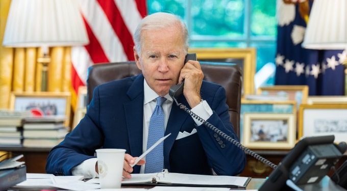 Biden a Xi Jinping: "No ha cambiado la política hacia Taiwán"