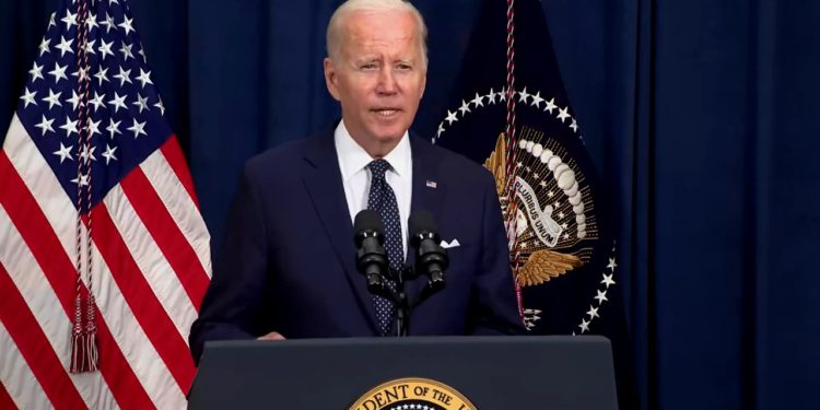 Biden justifica viaje a Arabia por defender intereses de EEUU