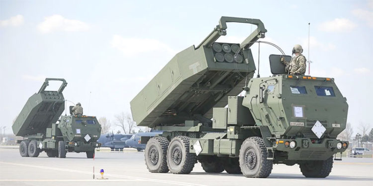 El sistema de lanzamiento múltiple de misiles HIMARS posee una precisión quirúrgica.