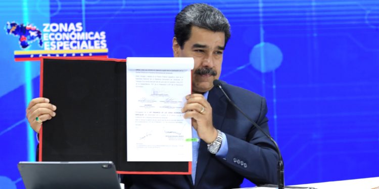 Maduro promulga ley para atraer inversiones a Venezuela: conozca los detalles