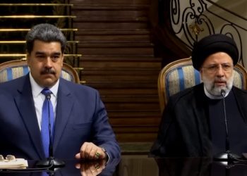 Maduro entrega a Irán un millón de hectáreas de Venezuela