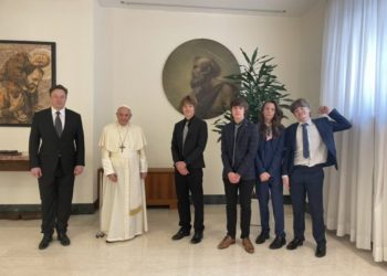 Elon Musk se reunió con el papa Francisco (¿de qué hablaron?)