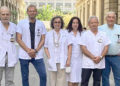 Parte del equipo del Hospital Clinic de Barcelona, que encabezó el tratamiento. Foto: cortesía Hospital Clinic Barcelona.