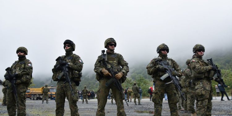 Más allá de la noticia: ¿Por qué Serbia y Kosovo están nuevamente al borde de un conflicto armado?