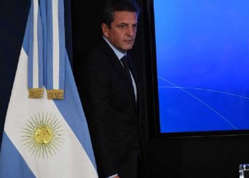Sergio Massa enfrenta un escenario económico en Argentina de "salvataje"