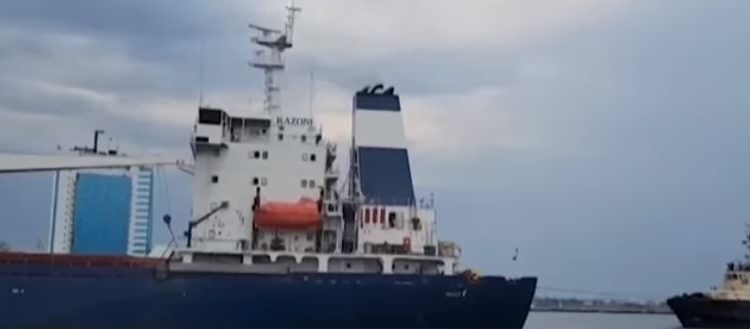 Tres barcos más que transportan granos salen de puertos ucranianos