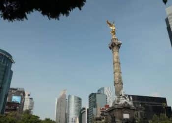 Estadounidenses encuentran en Ciudad de México un paraíso para el trabajo remoto… pero excluye a muchos mexicanos