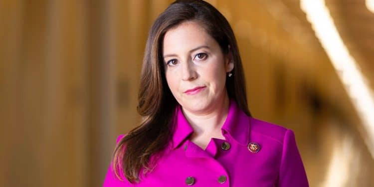 Elise Stefanik aspira ser el “látigo” de los republicanos en la Cámara