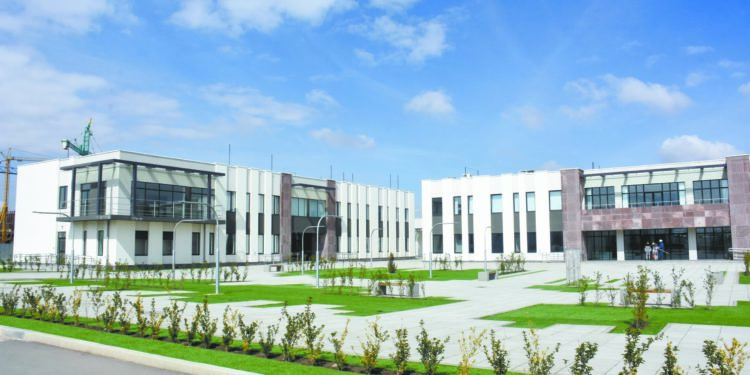 Federación Rusa abre en Bolivia instalaciones de investigación nuclear