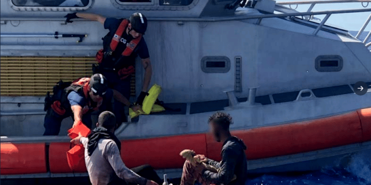 La enorme crisis cubana motoriza una escapada récord hacia EEUU u otras costas latinoamericanas