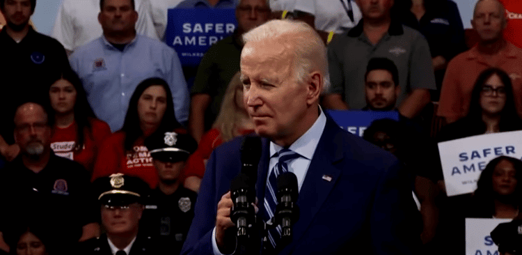 Biden aboga por el control de armas en su primera gira en la lucha por el Senado