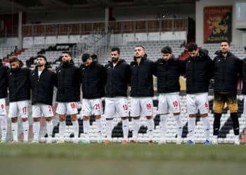 Futbolistas de Irán manifestaron su apoyo a las protestas