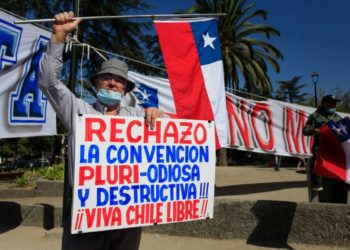 Sepa por qué fue derrotada la reforma constitucional en Chile