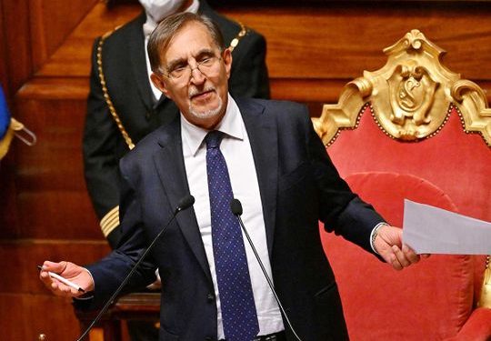 El ultraderechista Ignacio La Russa es el nuevo presidente del Senado de Italia