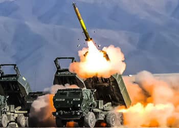 Los Sistemas de Cohetes de Artillería de Alta Movilidad - HIMARS, son parte de este nuevo paquete de ayuda para Ucrania.