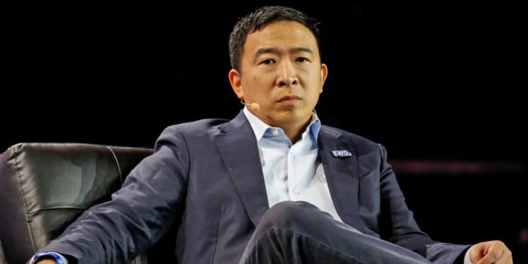 ¿Será Andrew Yang la alternativa política que EEUU requiere, la tercera vía? Foto: captura de redes.
