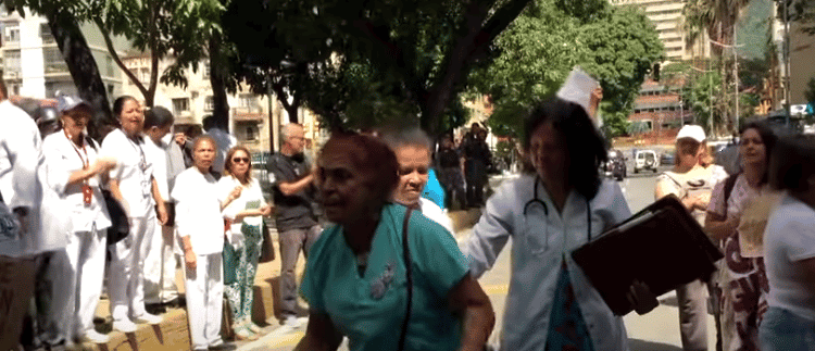Médicos venezolanos denunciarán crisis hospitalaria en la ONU