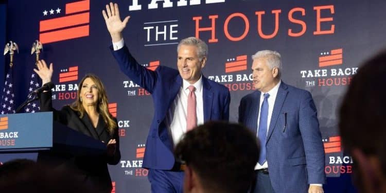 Republicanos ganan el control de la Cámara