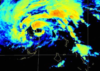 Cuatro muertos e inundaciones dejó Nicole a su paso por Florida