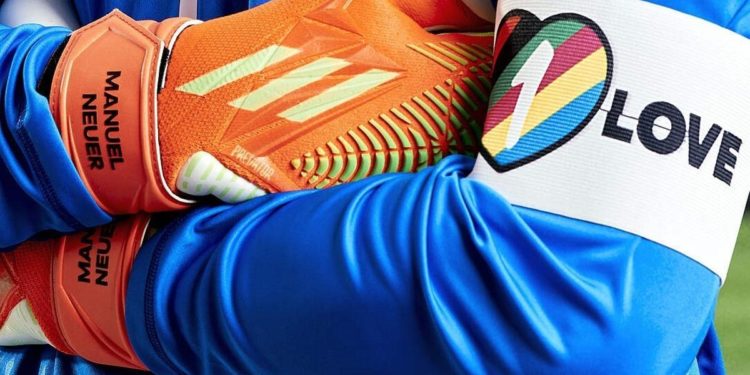 ¿Triunfó la FIFA? Selecciones no usaran brazalete arcoíris en Catar