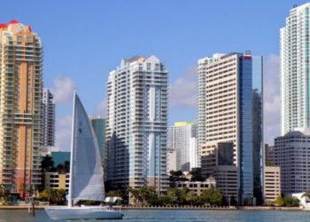 Airbnb busca imponerse como modelo de inversión en Florida