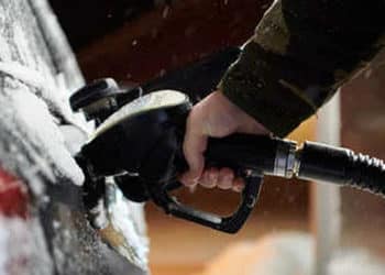 El invierno paralizó la generación de energía, pero no congeló los precios, que se han disparado.