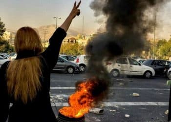 Convocan tres días de protestas en Irán tras confuso anuncio sobre la Policía de la Moral