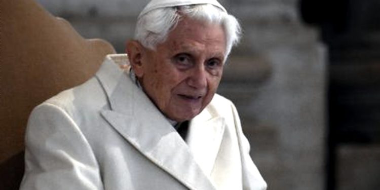 Se agrava salud del papa “emérito” Benedicto XVI
