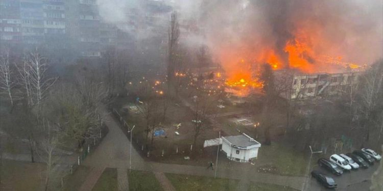 Dolor indescriptible en Ucrania: 18 muertos, incluido el Ministro del interior, al estrellarse helicóptero