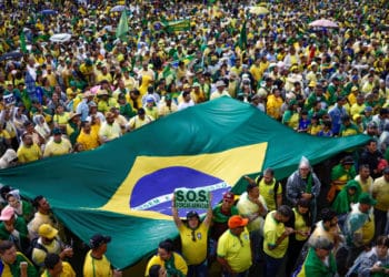 Más allá de la noticia: ¿Cuán en peligro está la democracia en Brasil tras los disturbios en la capital?