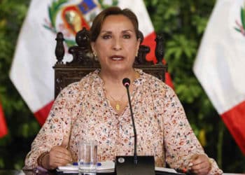 Perú: Boluarte asegura que el gobierno está firme…pero sigue la violencia
