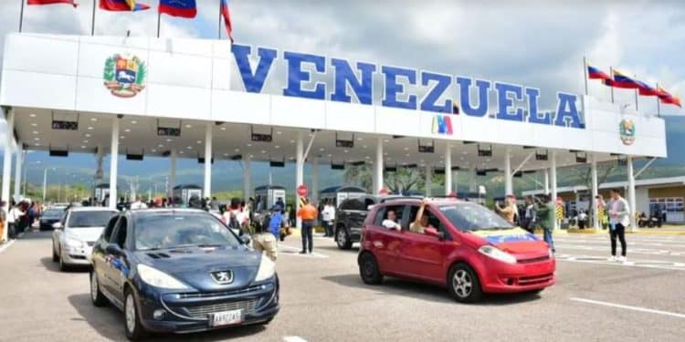 Venezuela y Colombia abrieron hace un mes la frontera… ¡A medias!