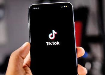 El Congreso ha vetado la instalación de TikTok en los móviles de todos los empleados federales, incluidos los legisladores.