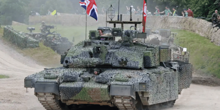 Reino Unido enviará a Ucrania sus mejores tanques de combate