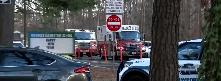 EEUU: ¿Cómo se procesa a un niño de 6 años que disparó un arma contra su maestra?
