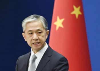 Tensiones por globos espía: China amenaza a EEUU con “contramedidas” por sanciones