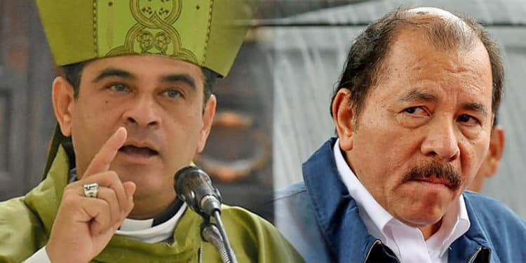 Monseñor Rolando Álvarez, causó la ira de Daniel Ortega, al negarse a ser desterrado. Ahora fue condenado a 26 años de cárcel.