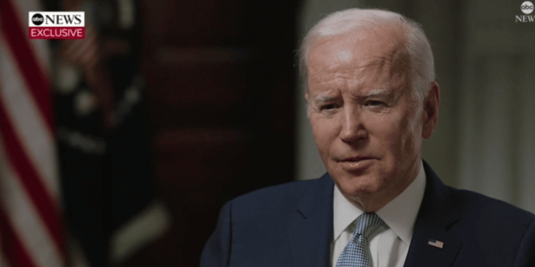 Biden: " Responderemos" si China envía armas a Rusia