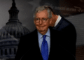 Hospitalización de McConnel plantea interrogantes sobre futuro del Partido Republicano