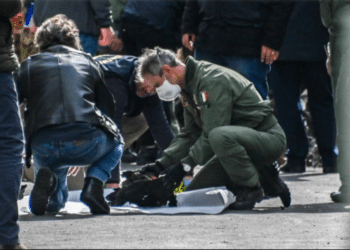 Italia: Chocaron dos aviones de entrenamiento militar