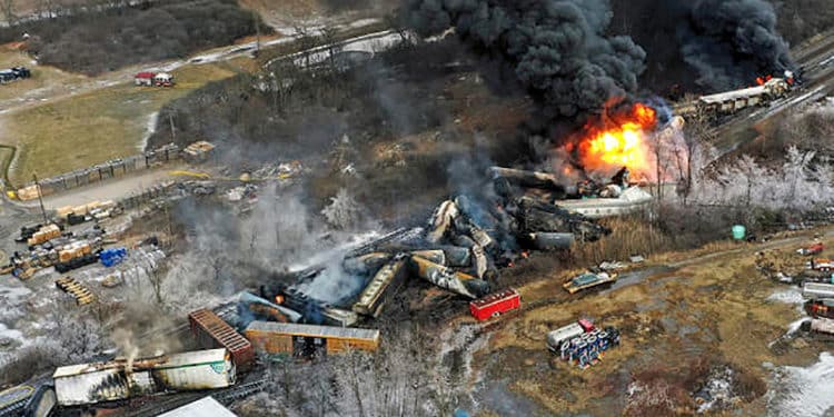Varios descarrilamientos fueron causados ​​por el mal estado de las vías.