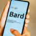Google reabre la puerta de su chatbot Bard para competir contra ChatGPT