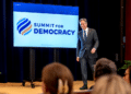 II Cumbre por la Democracia: ¿Quiénes la convocan y cuáles son sus objetivos?