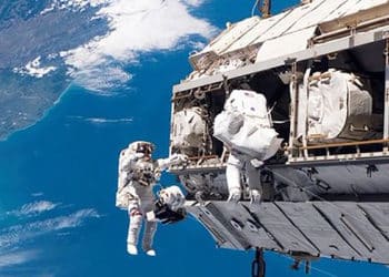 La Estación Espacial Internacional está abarrotada de viajeros estelares