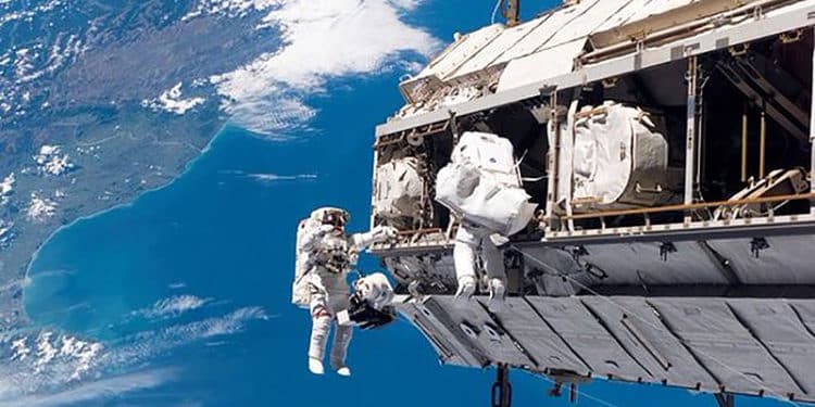 La Estación Espacial Internacional está abarrotada de viajeros estelares