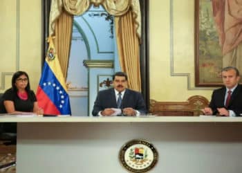 Traiciones, robo de $5.000 millones, un barco perdido…la ola de rumores tras la purga de Maduro